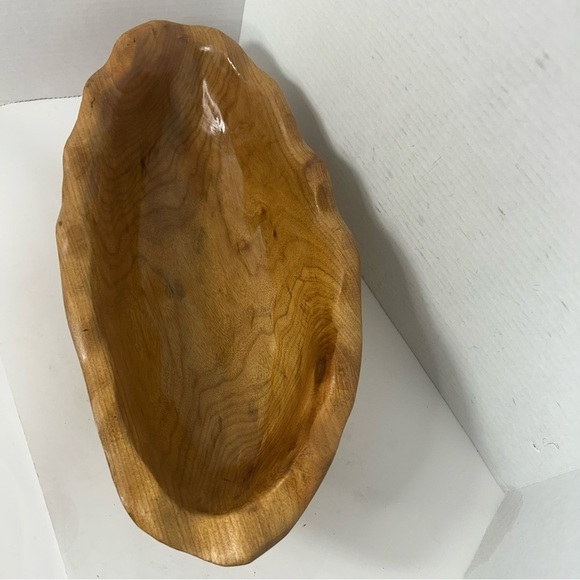 Vintage Large Handcarved Wood Bowl Centerpiece Scalloped Edge Natural Decor - Picture 3 of 6
